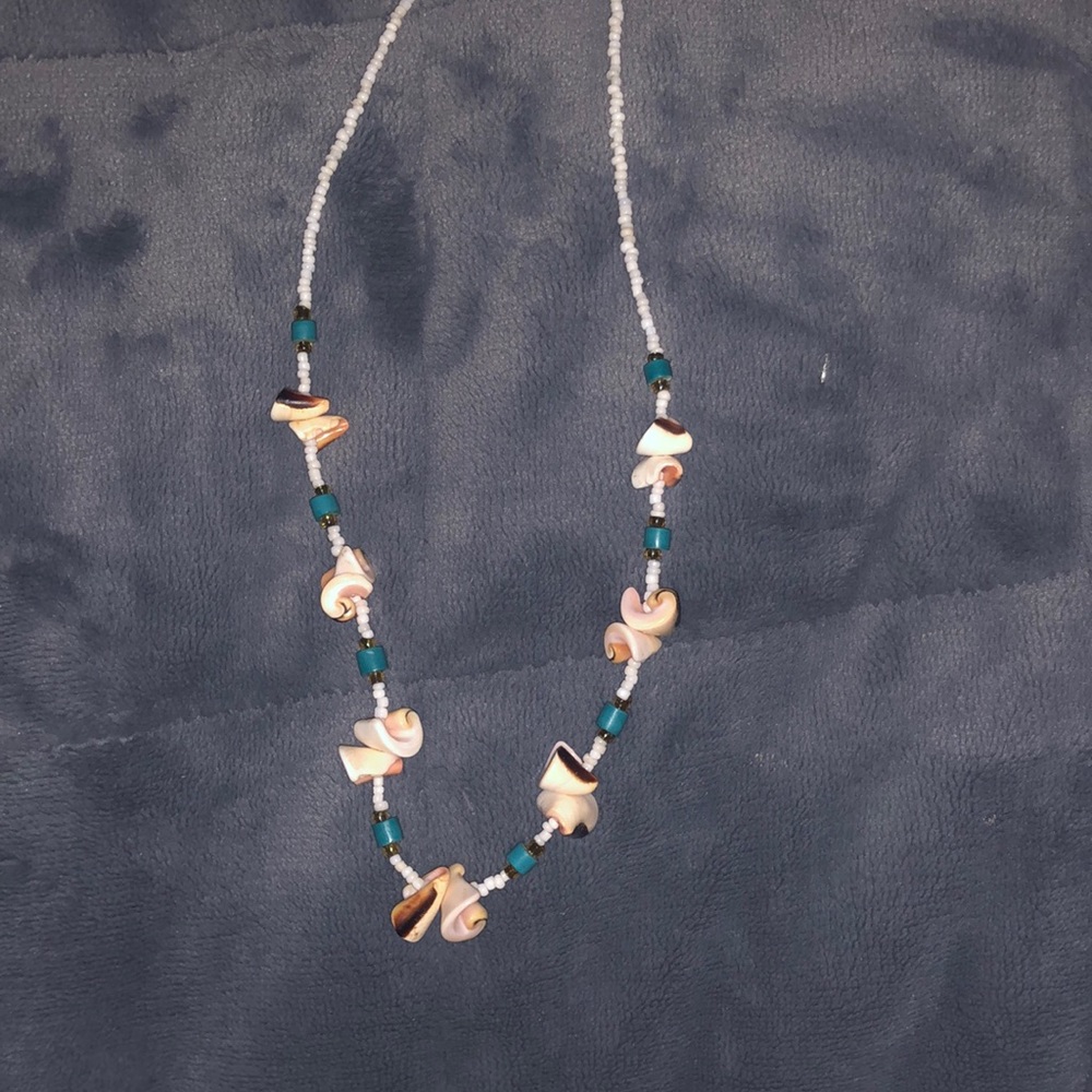 Shell and turquoise necklace